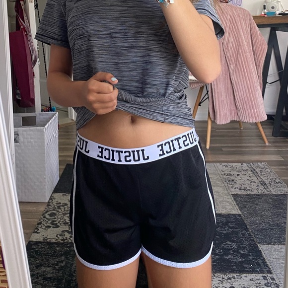 SPORT SHORTS - Picture 8 of 10